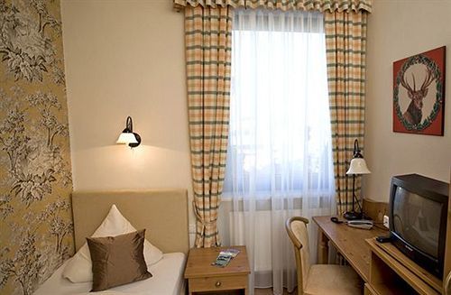 Alpina Hotel Rosenheim Exteriér fotografie